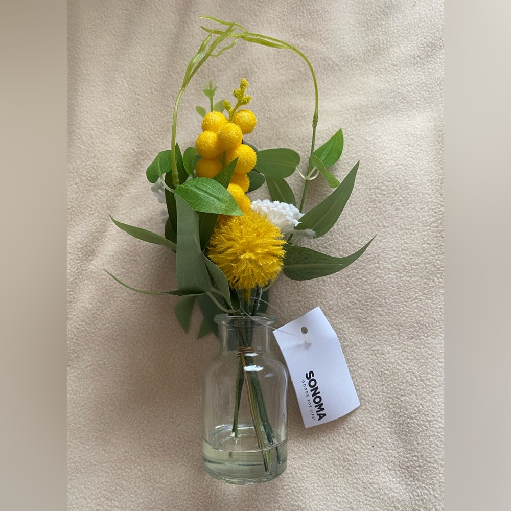 Sonoma Photo and note clip holder Floral in Yellow and Green